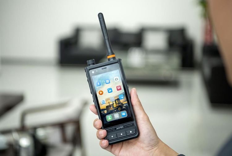 AORO M6 PRO对讲机